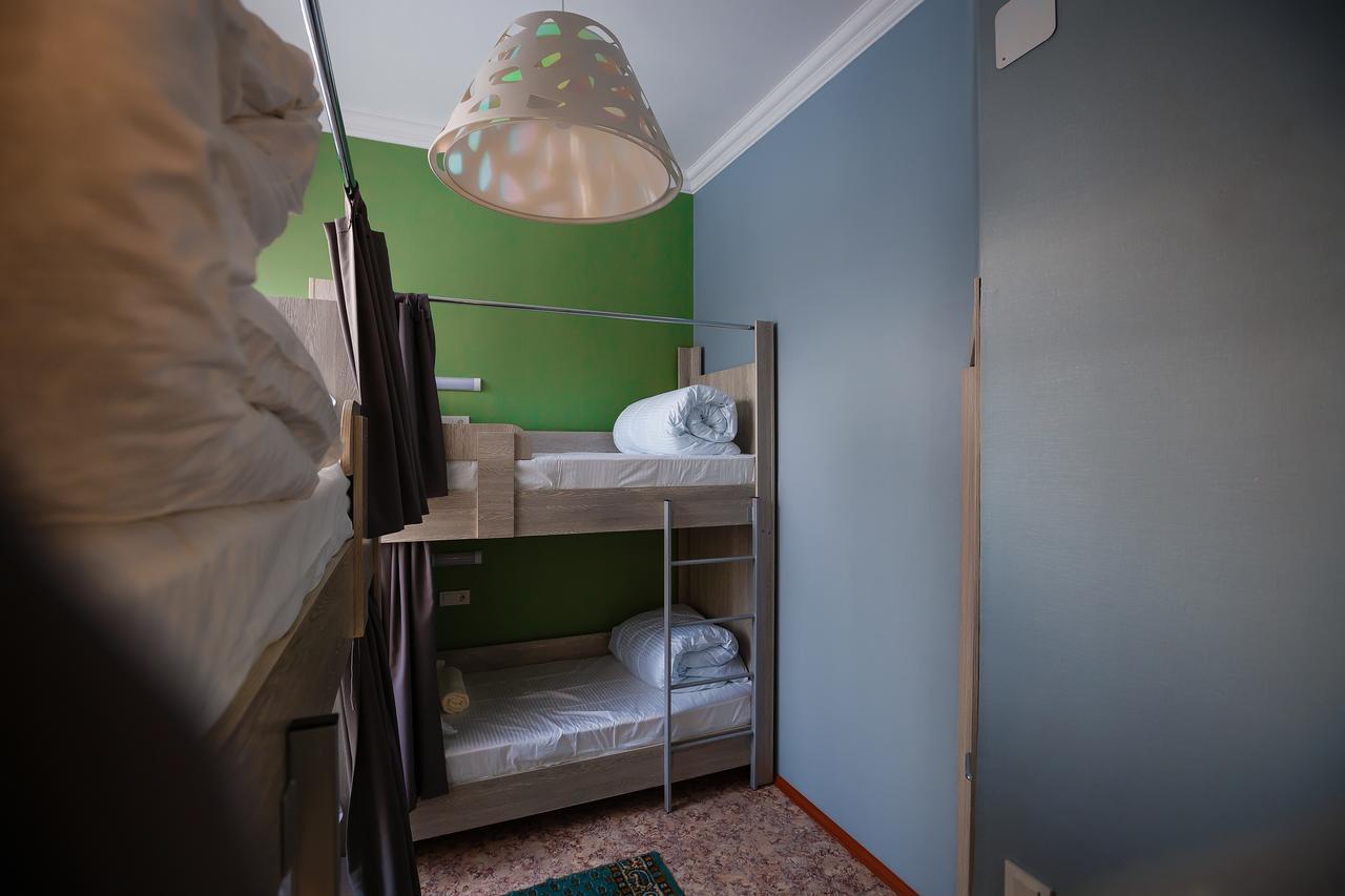 Mountain Road Hostel 阿拉木图 外观 照片